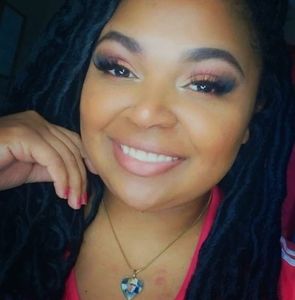 Meet your Posher, Kaye